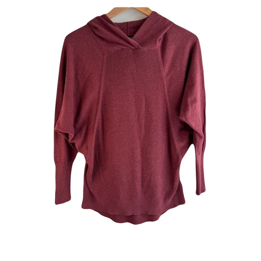 Cynthia  Rowley  Women’s  Medium  Burgundy  Cowl  Neck  Sweater  Classic  Cozy